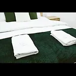 Accomodation1 *