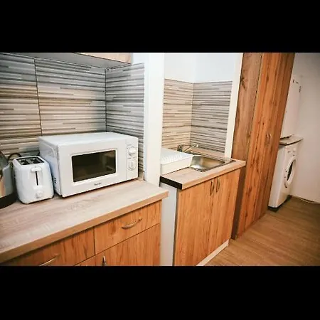 Accomodation1 בראשוב